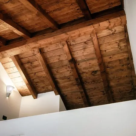 Nest - By Myhomeincomo * Carate Urio