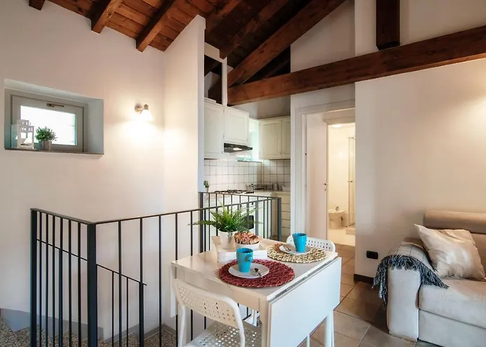 Nest - By Myhomeincomo *