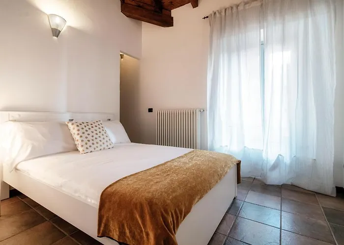 Apartamento Nest - By Myhomeincomo Carate Urio